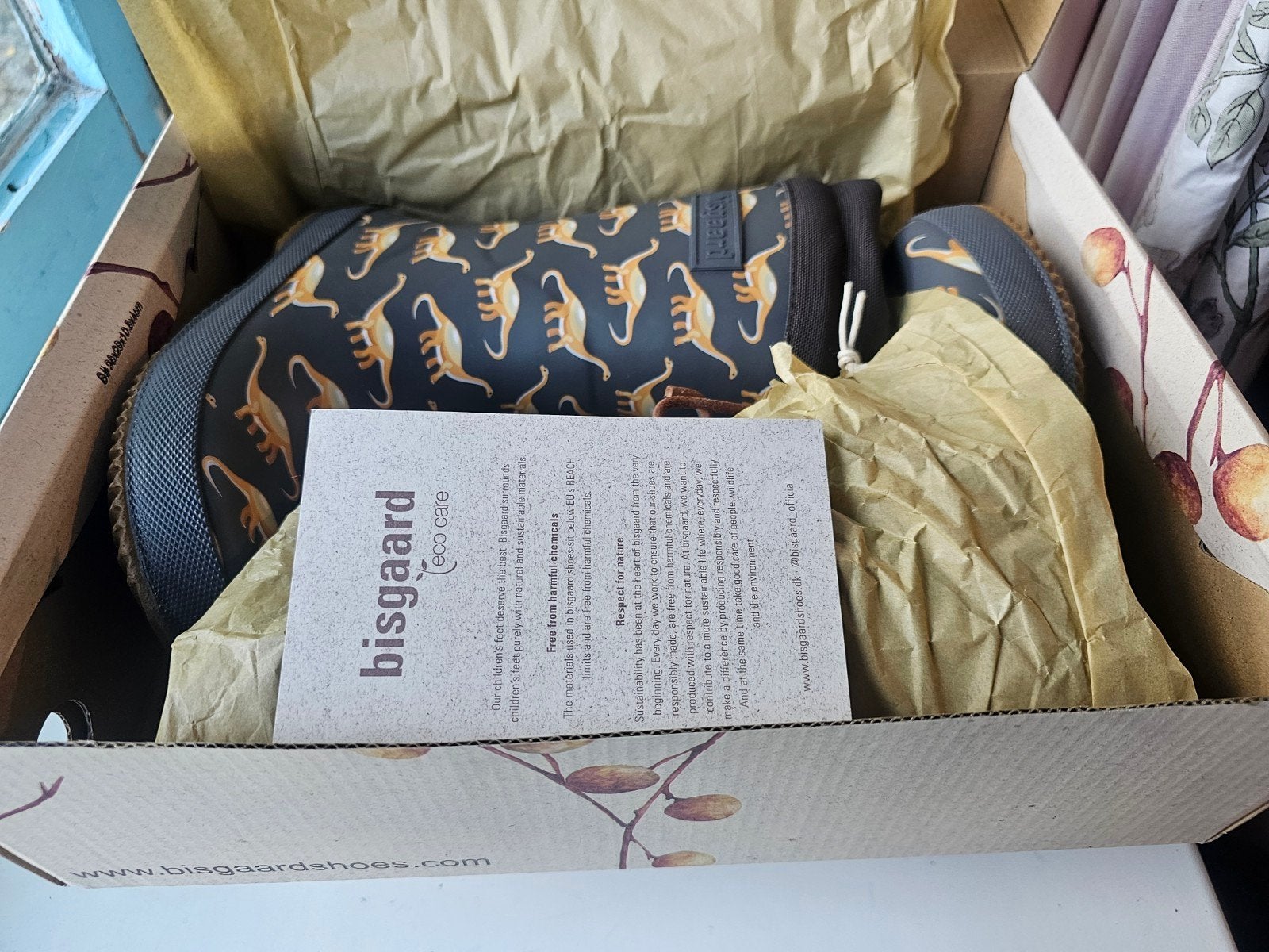 nieuw in doos - BISGAARD THERMO BOOTS DINO -M32- NP € 64.95, Enfants & Bébés, Vêtements de bébé | Chaussures & Chaussettes, Neuf