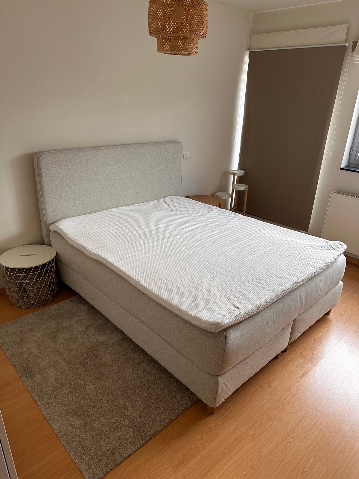 IKEA boxspring, Maison & Meubles, Enlèvement, Comme neuf