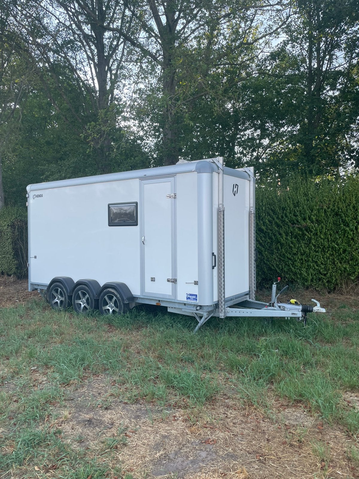 Sportcaravan/ mototrailer/ motocamper/ camper, Vast bed, Tot en met 2, Particulier, Koelkast