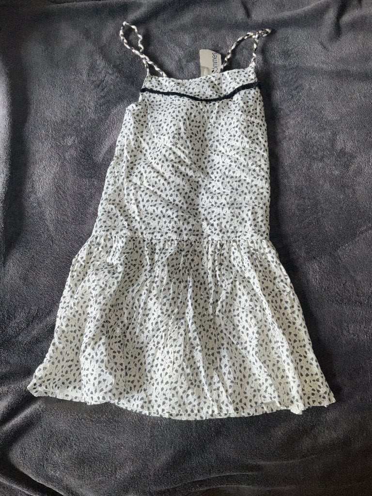 Robe 152 3 pommes NEUF, Neuf, Robe ou Jupe, Enlèvement ou Envoi, 3 pommes