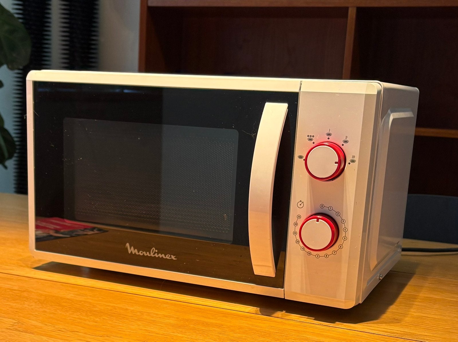 Moulinex microgolfoven, wit (20 liter, 800 W), Enlèvement, Comme neuf, Micro-ondes, Plaque tournante