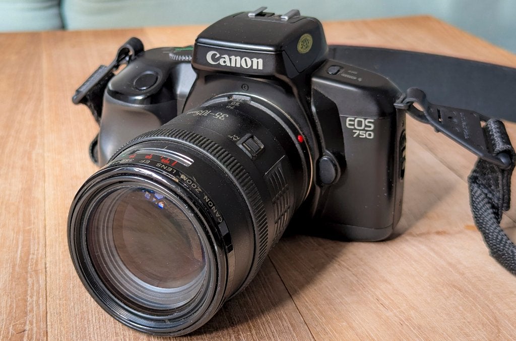 Canon EOS 750 argentique + Obj EF 35-105mm f/3.5-4.5, Enlèvement ou Envoi, Utilisé, Reflex miroir, Canon
