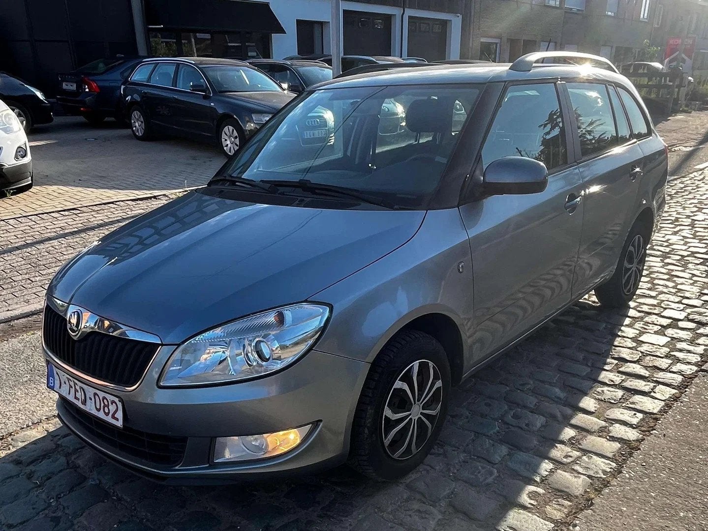 Skoda Fabia Fabia SW 1.2i Ambition / AIRCO, Autos, Achat, https://public.car-pass.be/vhr/7eeaa06f-674b-4918-a6d3-cba394b41512
