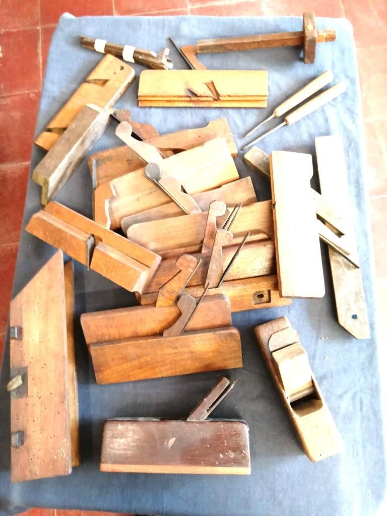 lot de rabots anciens et quelques accessoires, Bricolage & Construction, Enlèvement, Utilisé