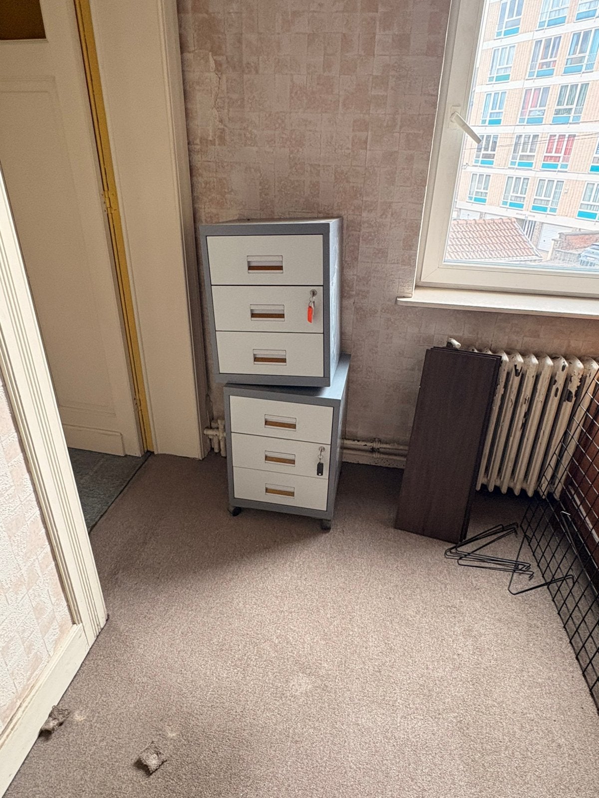 2 meubles tiroirs en metal, Maison & Meubles, Bureaux, Enlèvement