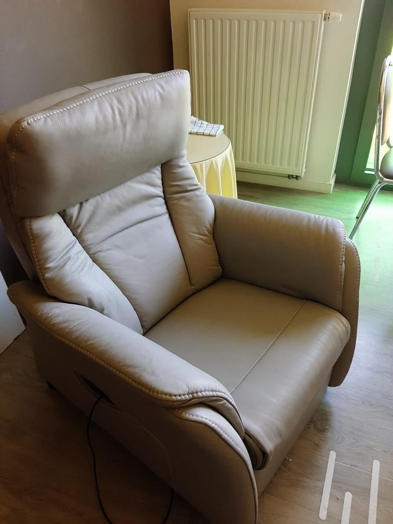 Elektrische relaxzetel  1jaar oud, Ophalen, Zo goed als nieuw, Leer