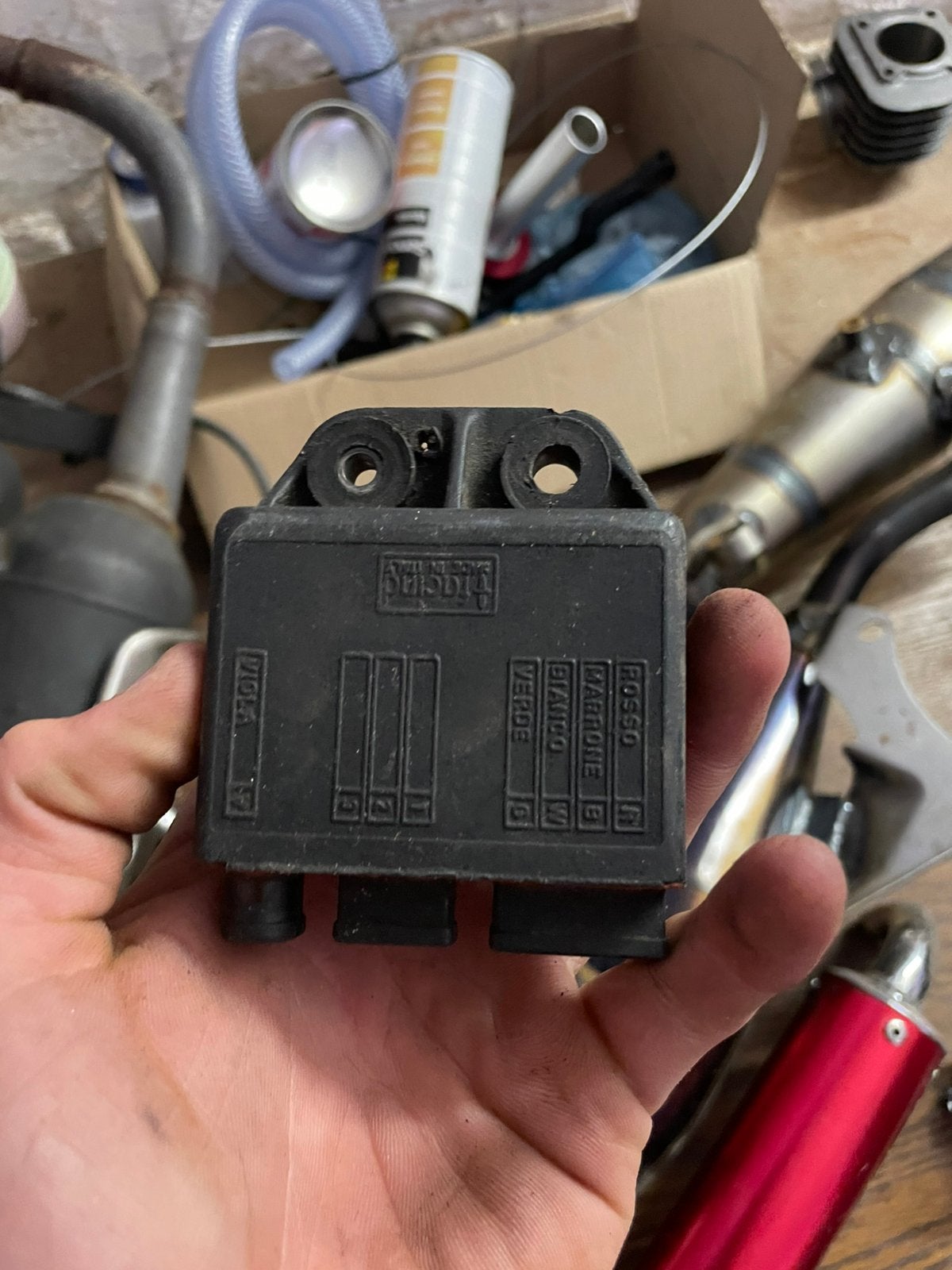 Bobine d'allumage 125/183 cm3/CDI, Enlèvement