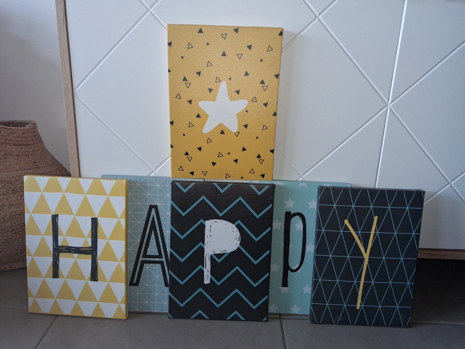 kader/doekenset van 6 (tekst: HAPPY☆) Vertbaudet, Enlèvement ou Envoi, Utilisé, À suspendre, Décoration murale