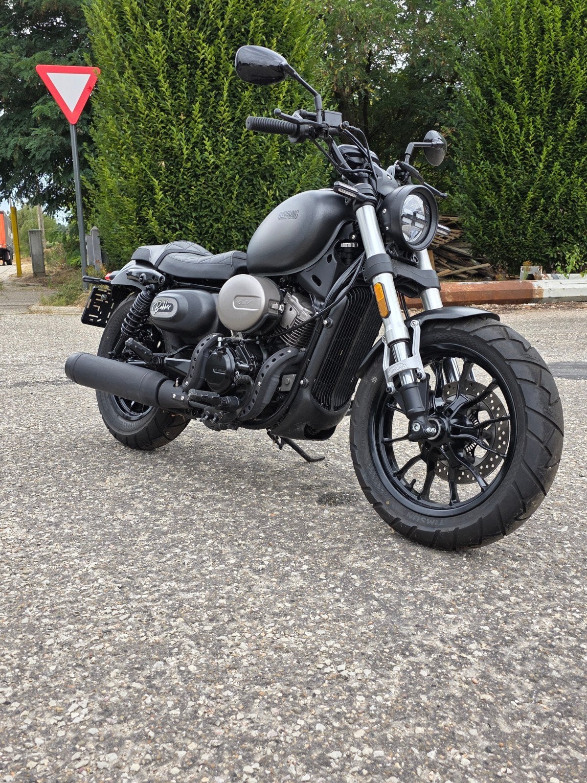 HYOSUNG GV125S BOBBER — ZO GOED ALS NIEUW, Motoren, Nieuw, Particulier, 125 cc, Handgeschakeld