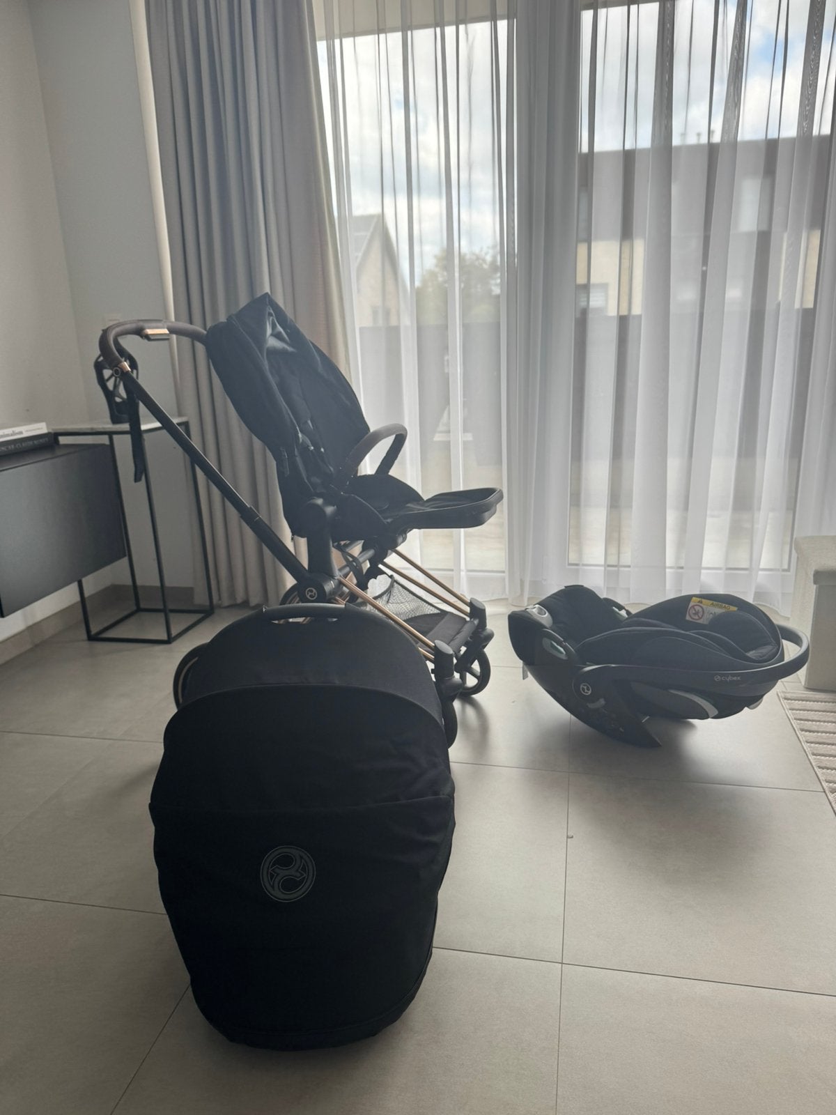 Cybex priam combiwagen met reiswieg en autostoeltjes, Enlèvement ou Envoi, Comme neuf