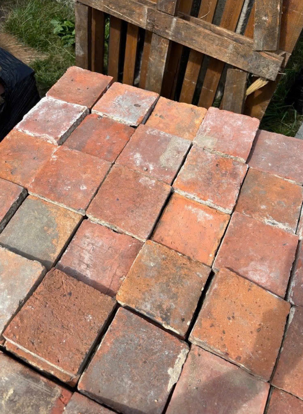 Lot Antieke terracotta tegels. Voor info BELLEN 0474220705, Ophalen