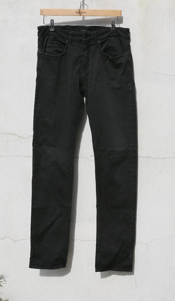 Iveo zwarte broek/jeans maat 40, Ophalen of Verzenden, Zwart, Iveo JBC