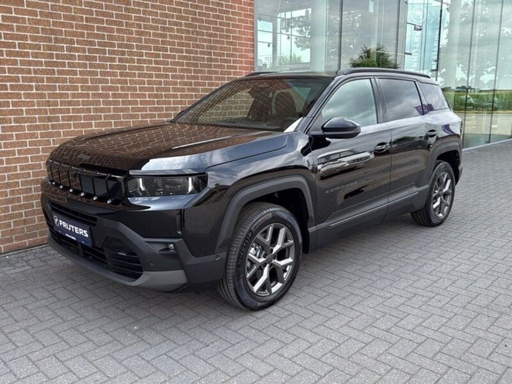 Jeep Compass 4xe (Nieuw) 1.2 E-HYBRID 145hp DCT6 First Edit, Autos, Jeep, 145 ch, Achat, Cruise Control, Noir