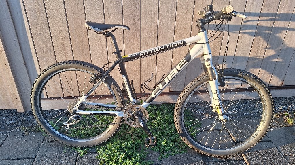 MTB Cube Attention, maat 48, Fietsen en Brommers, Fietsen | Mountainbikes en ATB, Gebruikt, Hardtail, Velgrem, 45 tot 49 cm