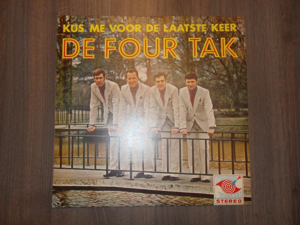 De Four Tak - Kus me voor de laatste keer, Cd's en Dvd's, Vinyl | Nederlandstalig, Ophalen of Verzenden, Gebruikt, 12 inch, Levenslied of Smartlap