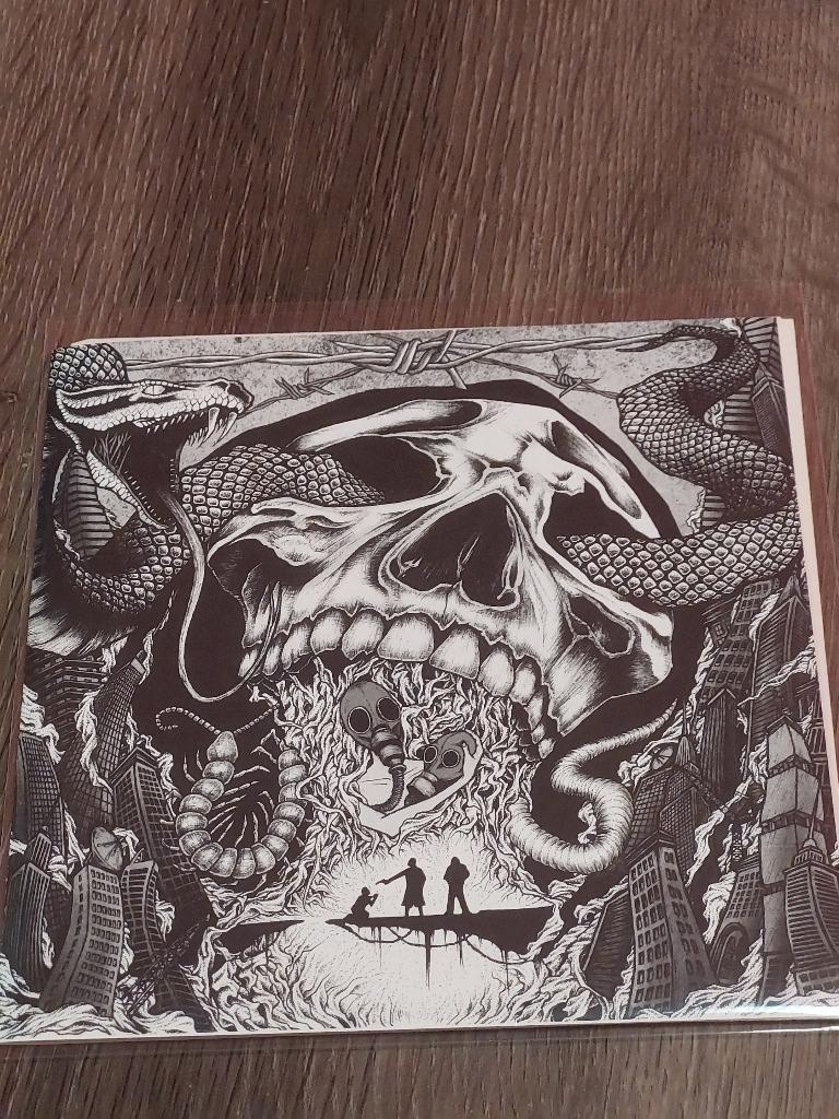 SKUNK / DEVASTATION OF LIFE split ep CRUST GRINDCORE, EP, Ophalen of Verzenden, Nieuw in verpakking, 7 inch