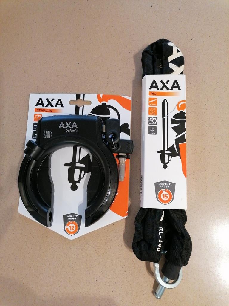 Set van AXA Defender ringslot + ketting 140cm ART - nieuw, Fietsen en Brommers, Fietsaccessoires | Fietssloten, Ophalen, Nieuw