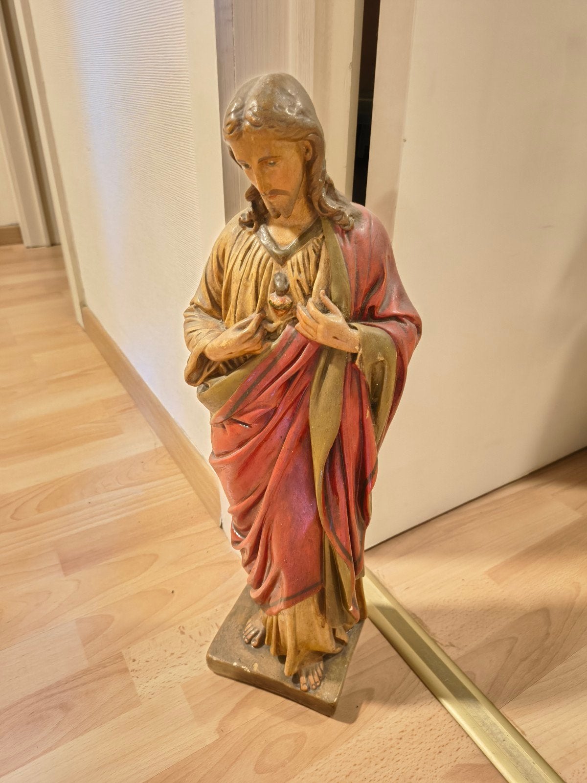 Statue colorée de saints H cœur de 52 cm de haut, Enlèvement