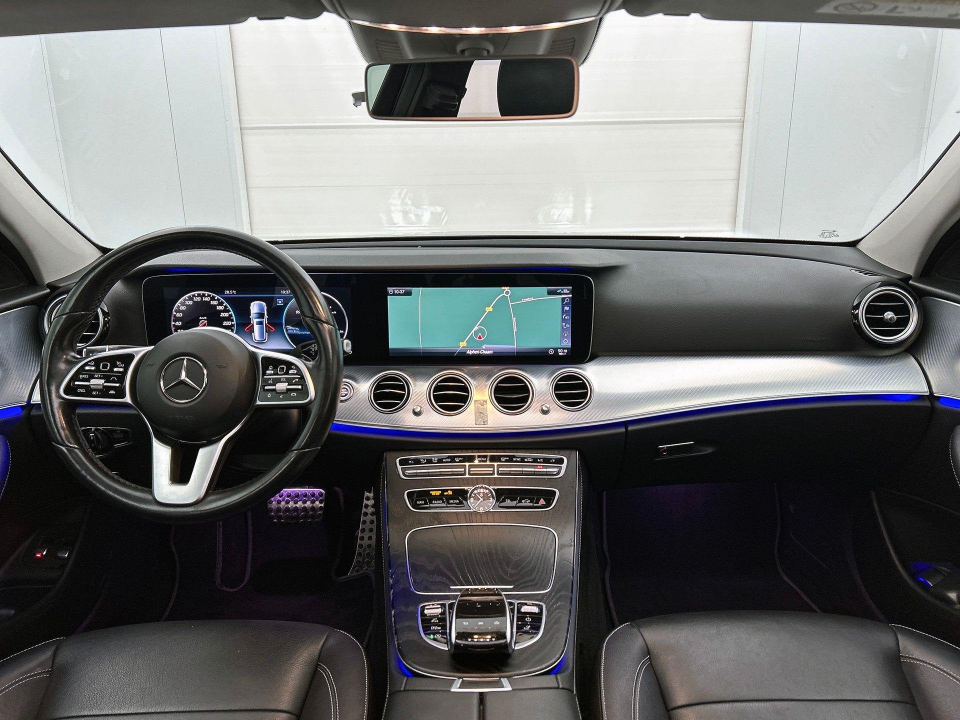 Mercedes-Benz E-Klasse 200 D Break Luxury Line | Panoramisch, Auto's, Automaat, Gebruikt, 4 cilinders, Blauw