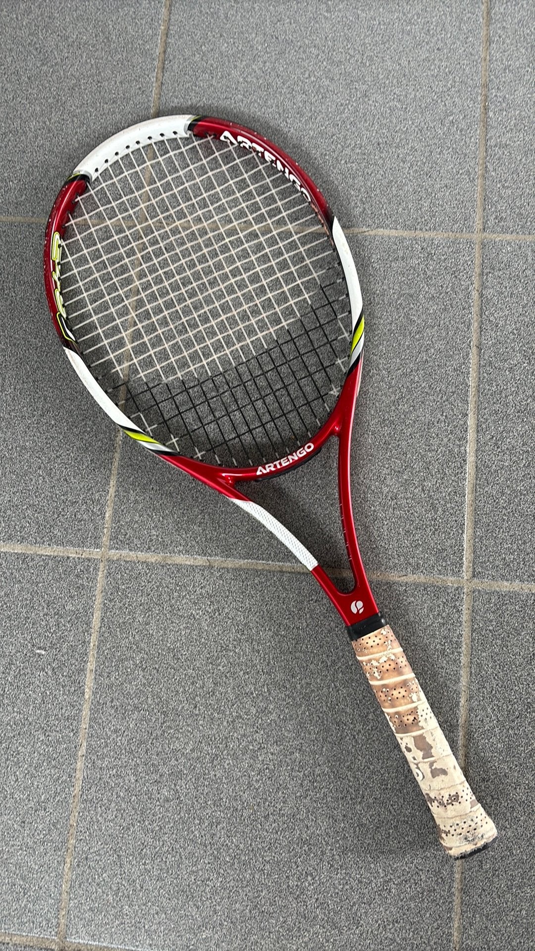 Tennisraket, Sports & Fitness, Tennis, Enlèvement, Utilisé, Raquette, Autres marques