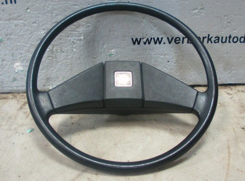 VOLANT DIRECTION Opel Corsa A (01-1982/03-1993), Opel, Opel Automobile GmbH, Utilisé, Kontakt-opel@opel.com