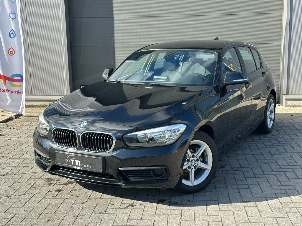BMW 116I LED gekeurd voor verkoop, Auto's, Voorwielaandrijving, Zwart, Bedrijf, 5 deurs