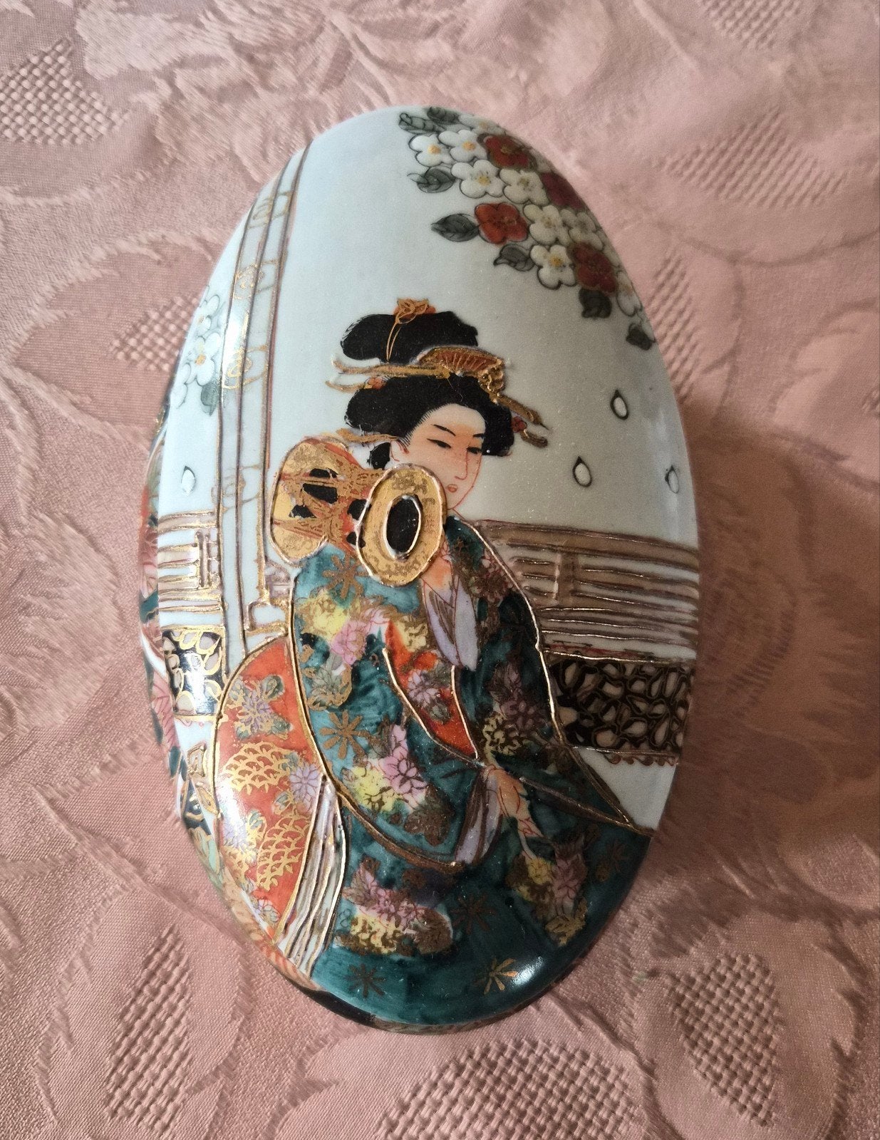 bonbonniere satsuma stijl met geisha, Antiek en Kunst, Ophalen of Verzenden