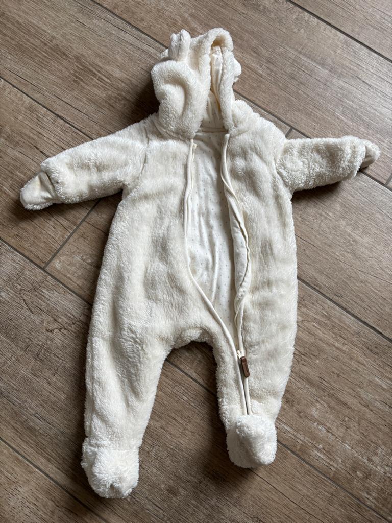 Wit berenpakje H&M, Kinderen en Baby's, Babykleding | Maat 62, Ophalen, Zo goed als nieuw, Jongetje of Meisje, Pakje