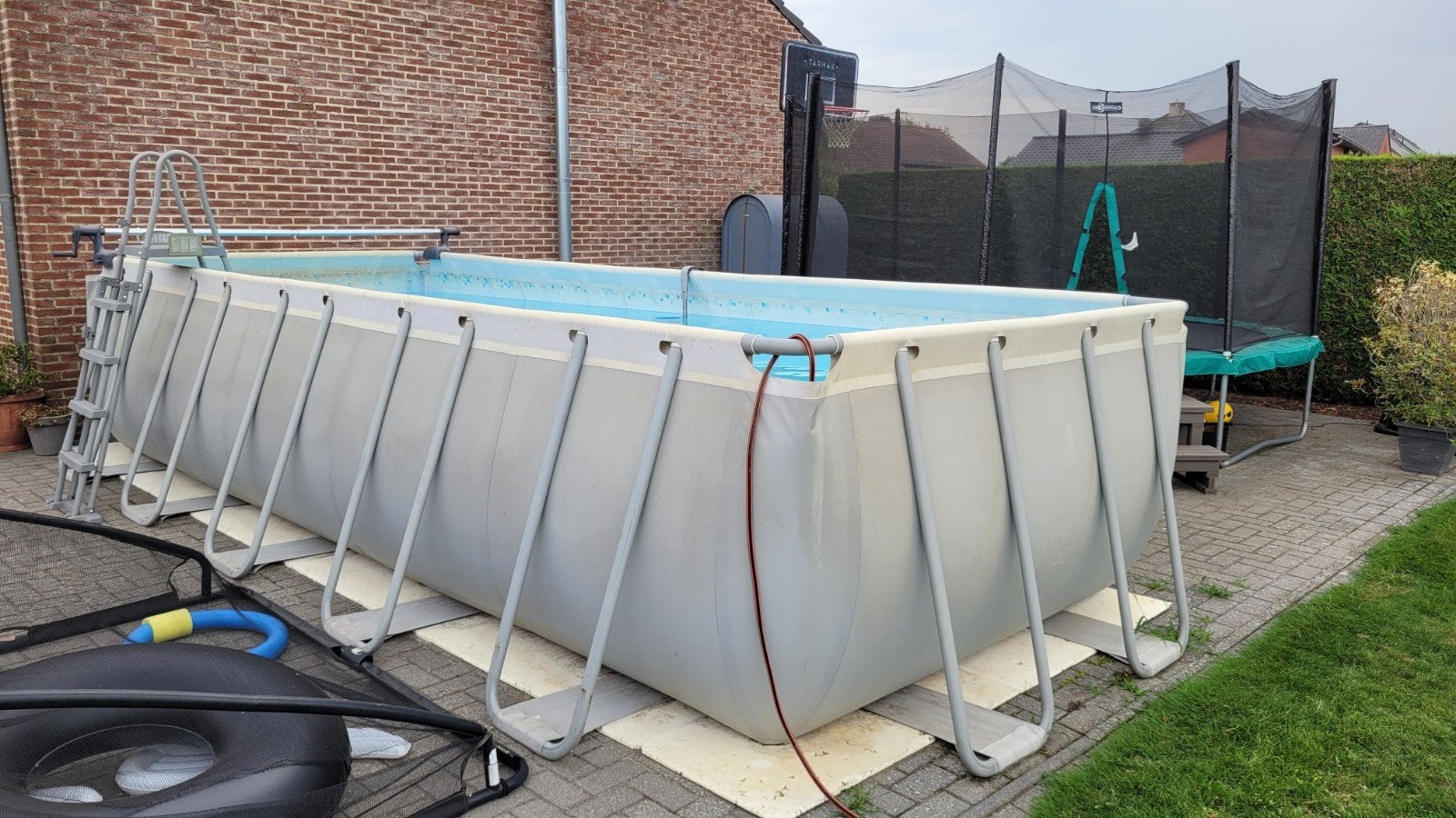 zwembad 7m op 2.5m 1.32 m diep in goede staat, Tuin en Terras, Gebruikt, 200 tot 300 cm, Rechthoekig, Ophalen
