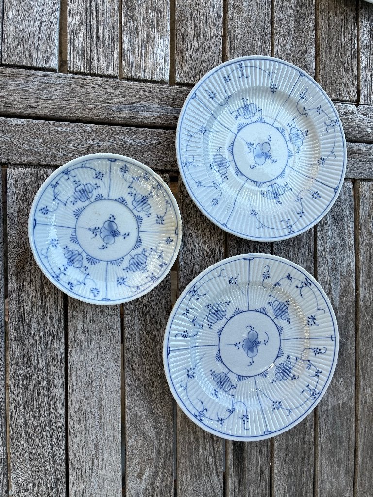 Imitatie Boch LL Meissen - 3 borden, Antiek en Kunst, Ophalen of Verzenden