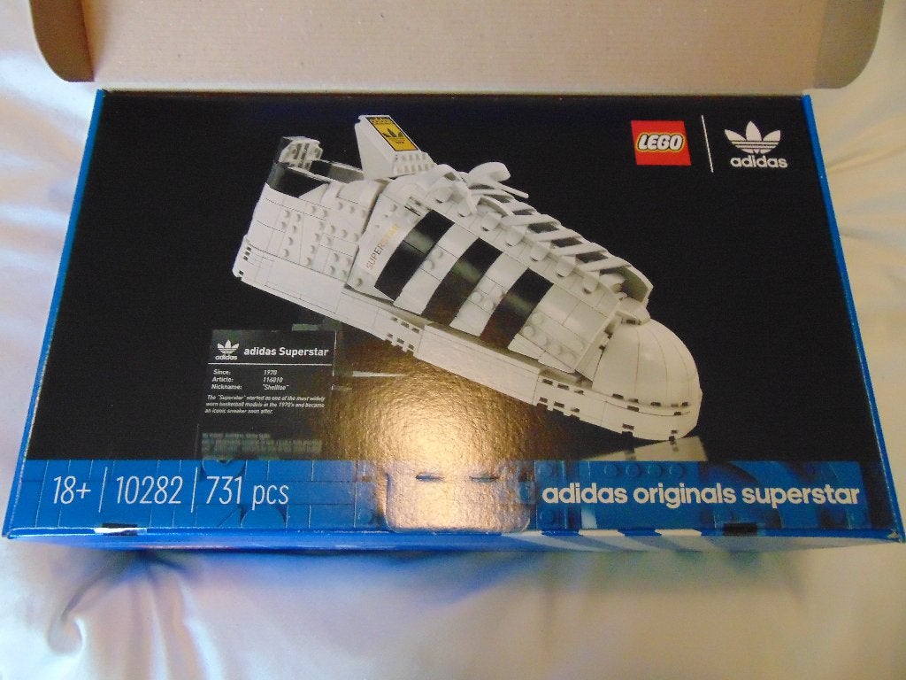 Lego 10282 Adidas Originals Superstar Nieuw in de doos., Lego, Nieuw, Ophalen of Verzenden, Complete set