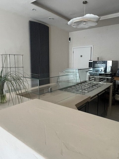 Complete Horeca-inboedel – Volledige winkel-inrichting, Enlèvement
