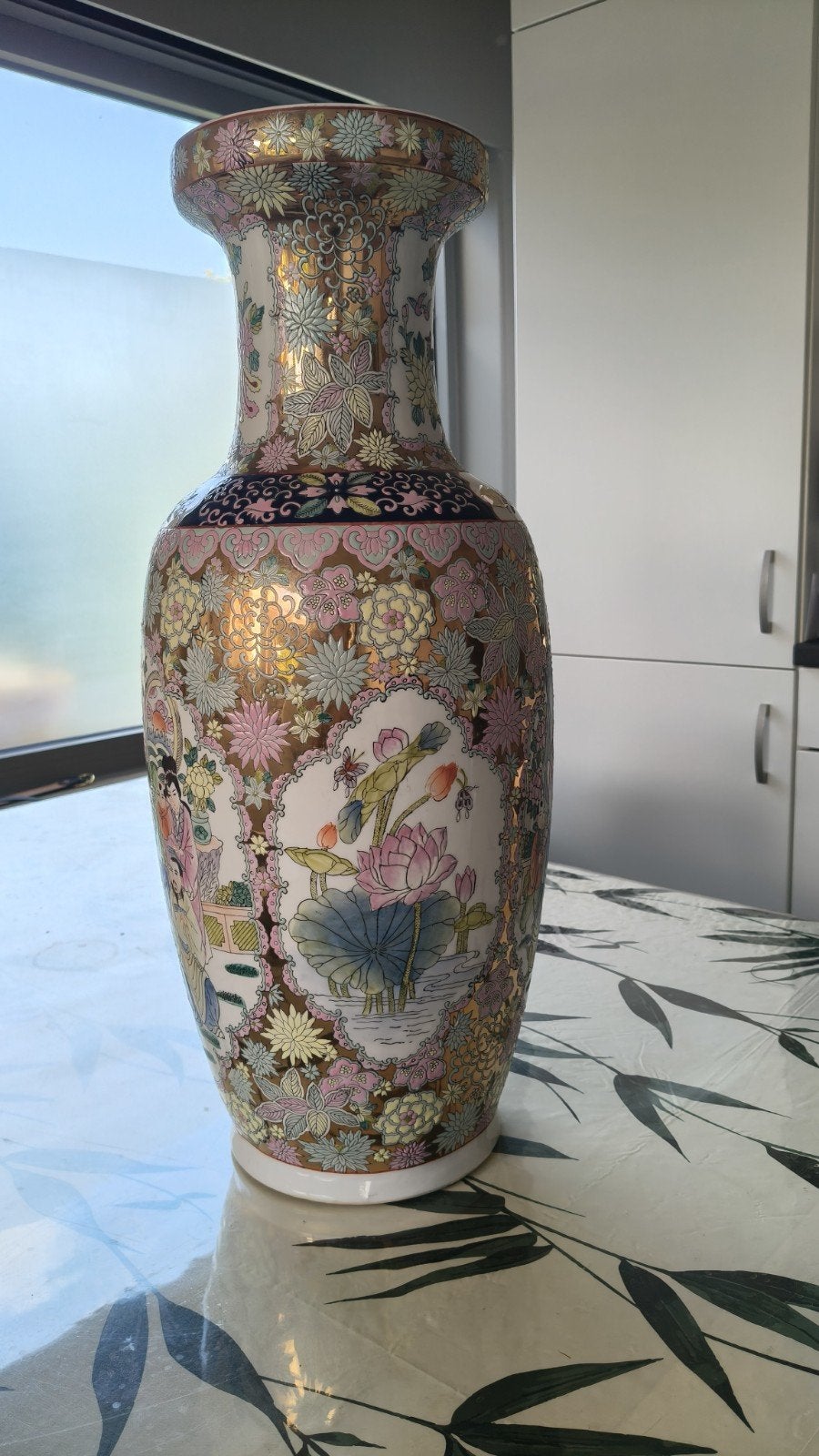 zeer erg grote oude chinese vaas, Ophalen of Verzenden