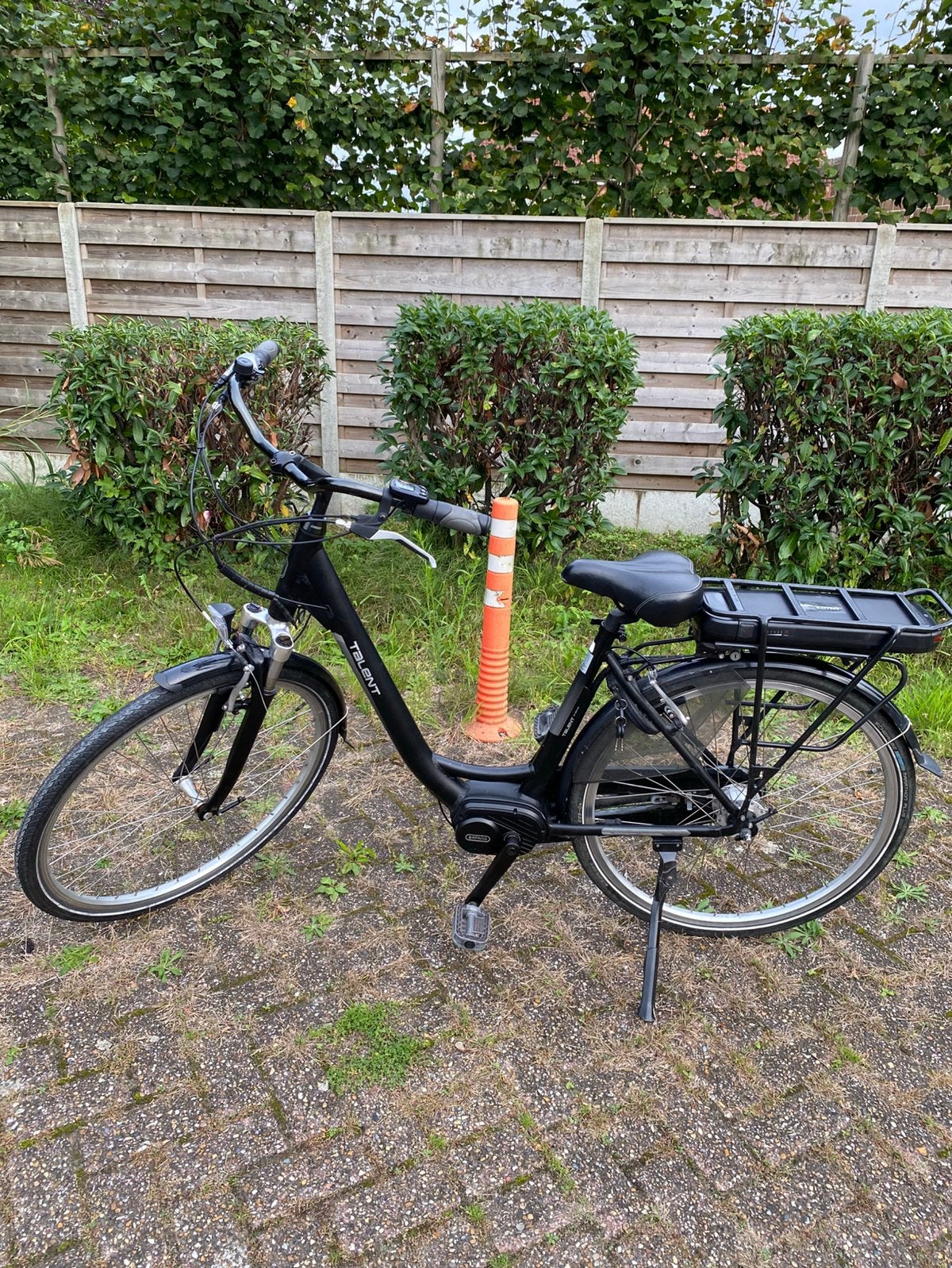 Mooie elektrische damesfiets talent, Ophalen, Zo goed als nieuw