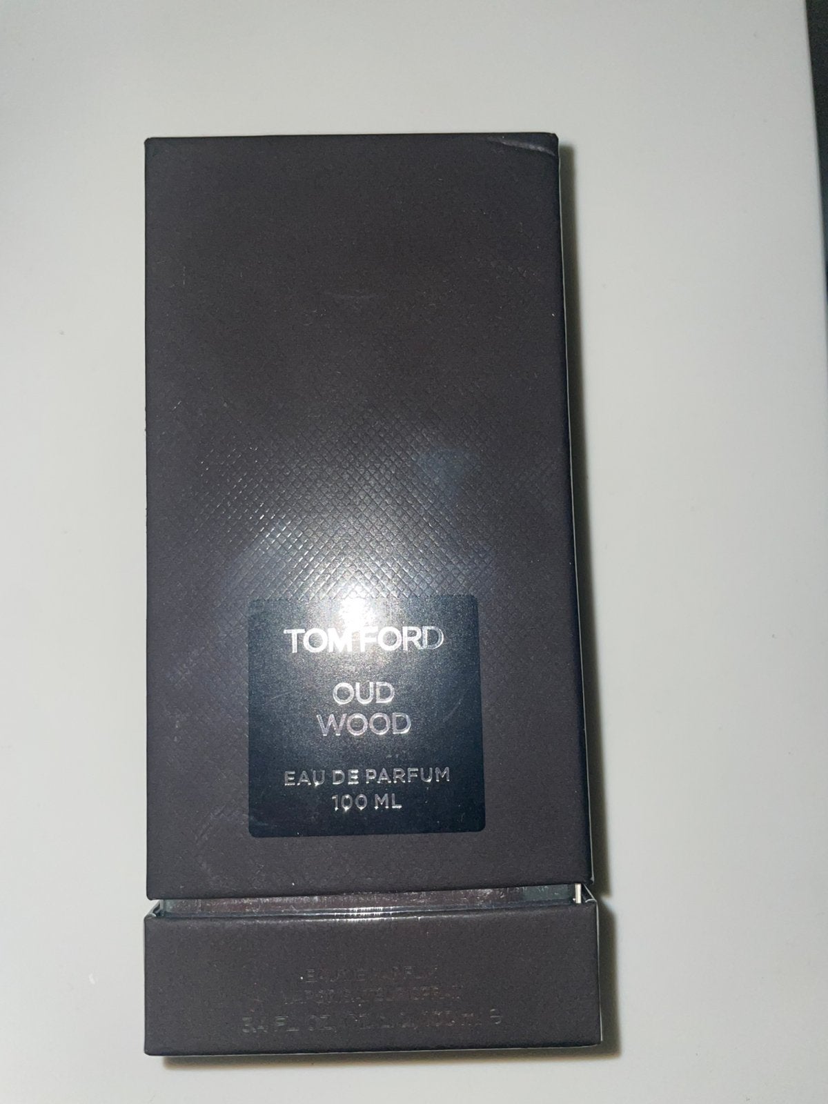 Tom ford oud wood 100ml, Bijoux, Sacs & Beauté, Beauté | Parfums, Enlèvement ou Envoi, Comme neuf