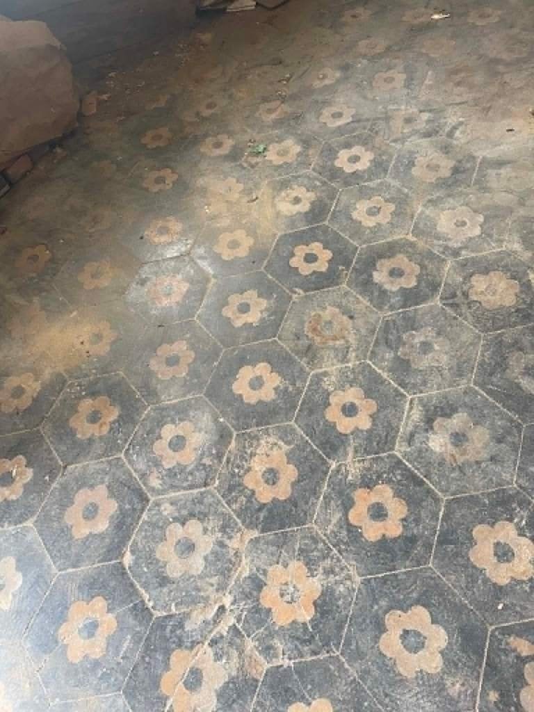 Carreaux de ciment ancien année 1920/1930 A donner Gratuit, Moins de 20 cm, Carrelage de sol, Enlèvement, Utilisé