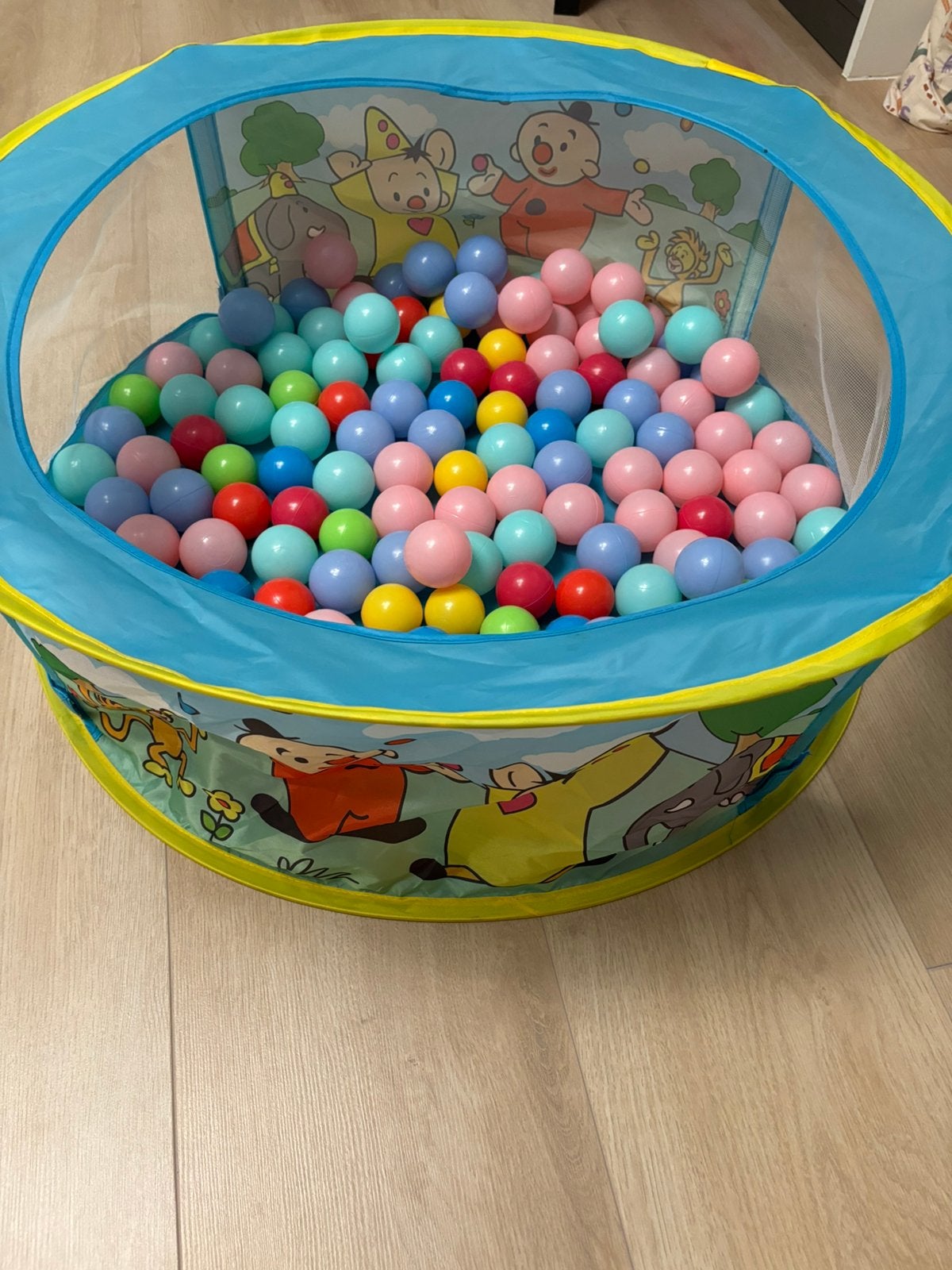 Ballenbad bumba + ballen, Kinderen en Baby's, Speelgoed | Overig, Ophalen, Zo goed als nieuw