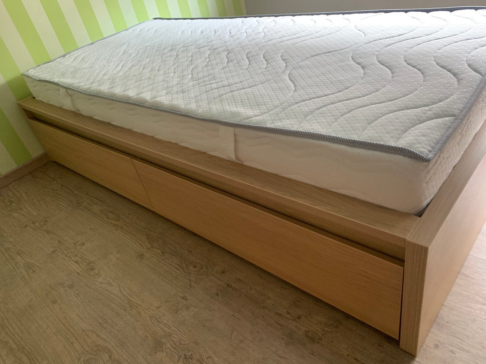 Eenpersoonsbed compleet met lattenbodem, matras en bedlades, Huis en Inrichting, Slaapkamer | Bedden, Ophalen, 90 cm, Eenpersoons