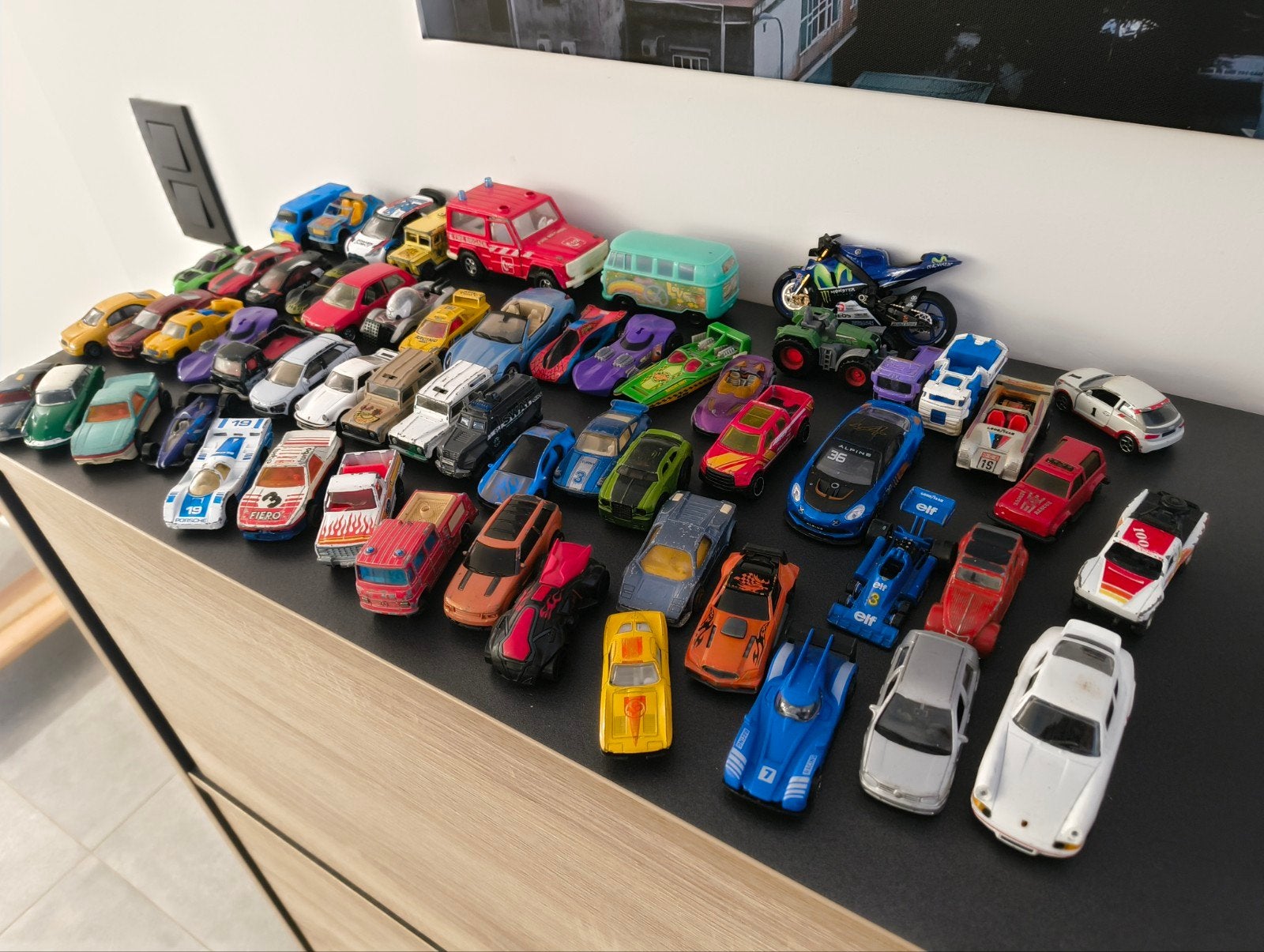 Grand lot de petites voitures (plus de 55 pièces), Enlèvement ou Envoi, Moteur