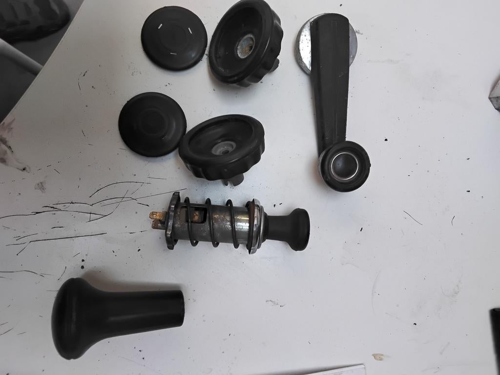 Pieces BMW E10  1502-----> 2002, Auto-onderdelen, Ophalen of Verzenden, BMW