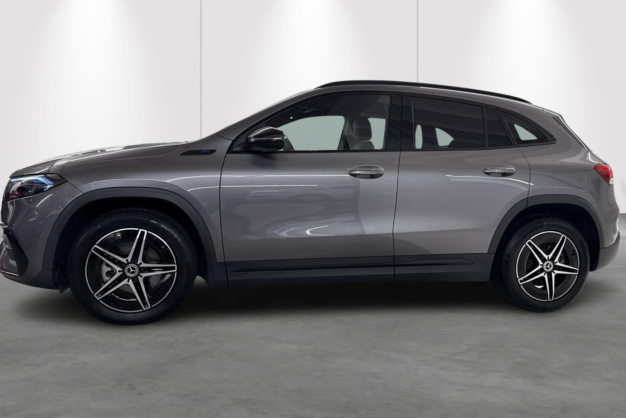 Mercedes-Benz EQA EQA 250 AMG Line (automatique), Argent ou Gris, Achat, Noir, 5 places