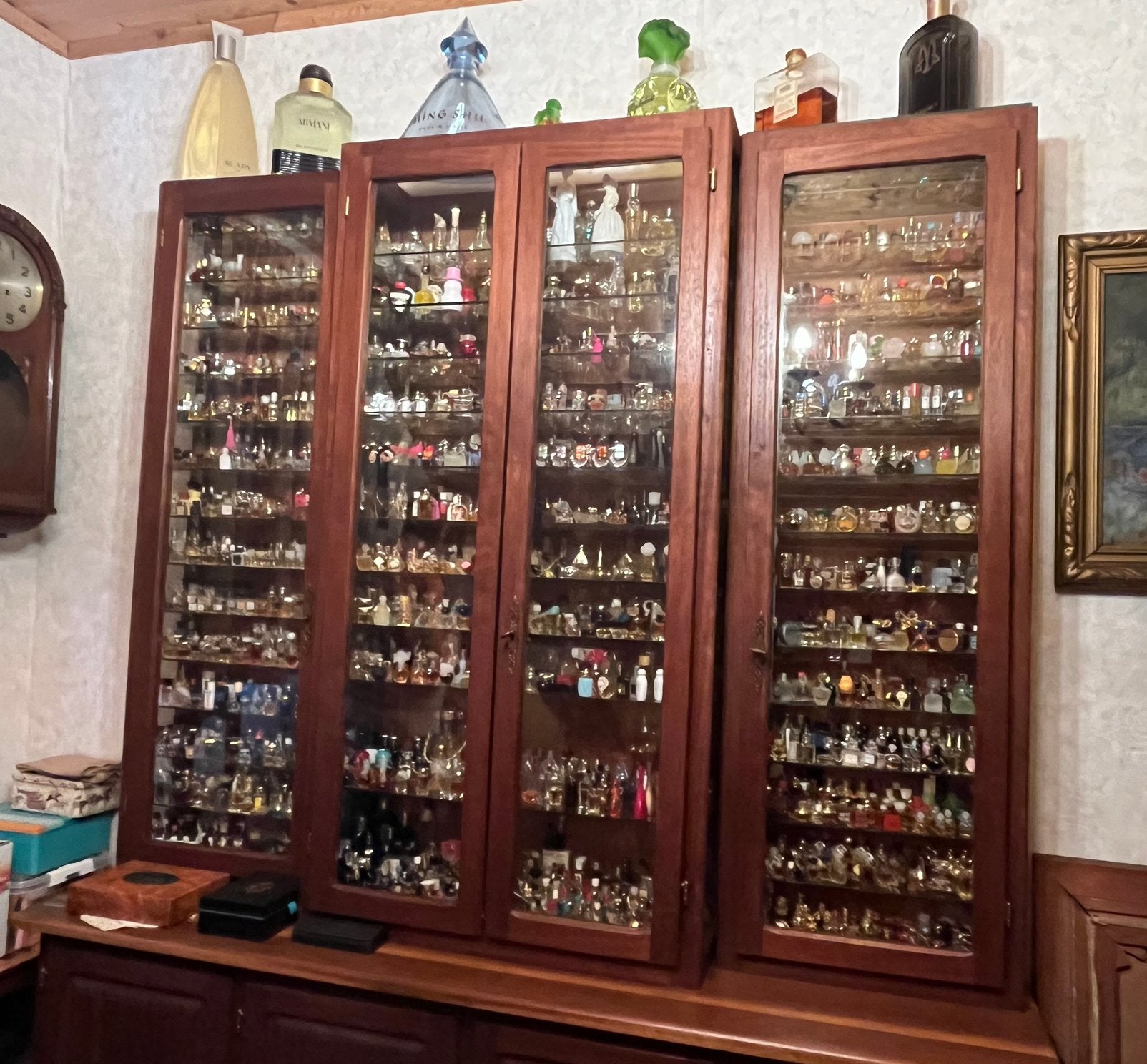 Méga collection de parfums d'environ 3000 pièces avec boîtes, Enlèvement, Plein