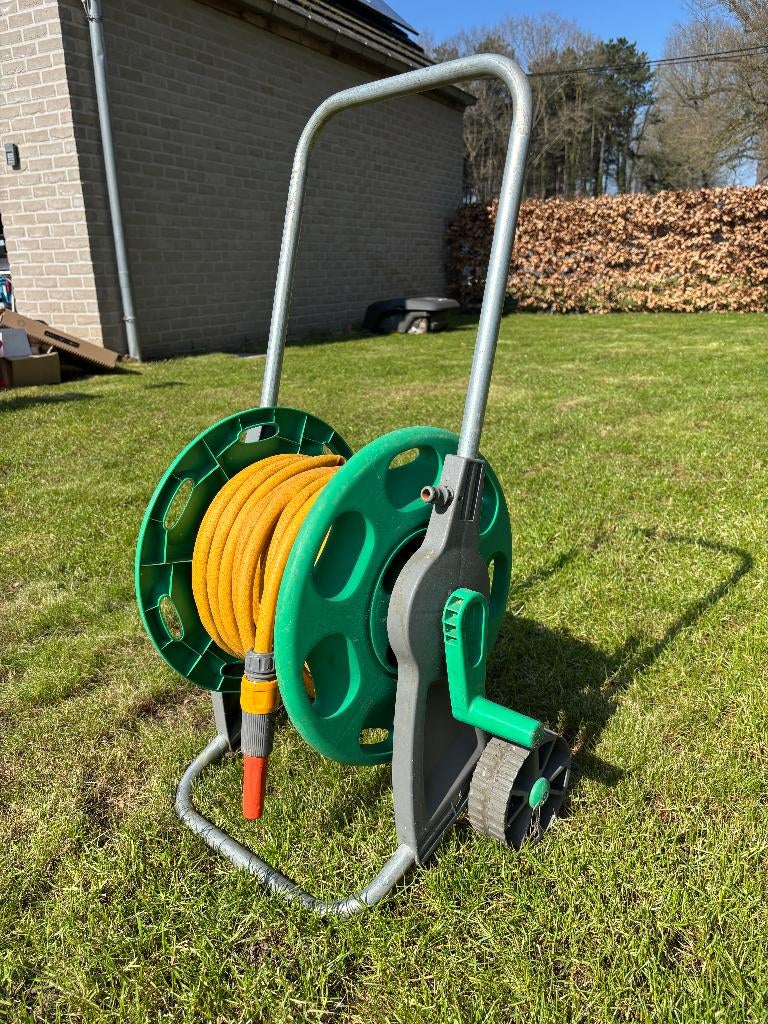 Tuinslang met haspel 25m, Tuin en Terras, Ophalen, Zo goed als nieuw, Tuinslang