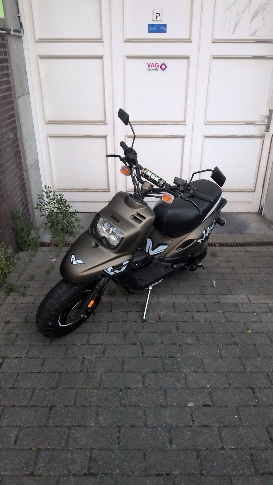 Mbk booster 2007 5.653km, Vélos & Vélomoteurs, Scooters | Yamaha, Autres modèles, Comme neuf, Enlèvement, Deux-temps