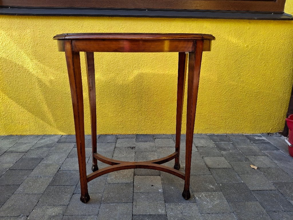 Petite table ovale vitrée en acajou, Enlèvement
