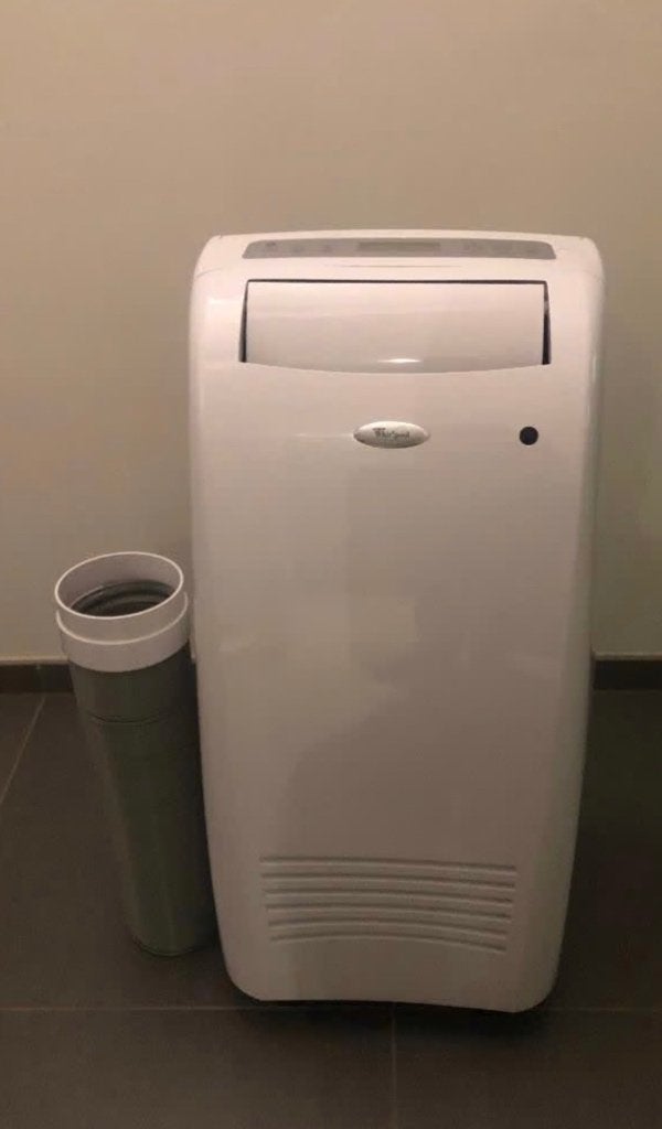 Zware mobiele airco Whirlpool, Elektronische apparatuur, Ophalen, Timer, Zo goed als nieuw, Koelen en Ontvochtigen