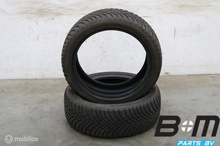 2 x 2054517 88V Hankook Winter Icept RS3 6.5mm 205 45 17, Auto-onderdelen, Banden en Velgen, Gebruikt, 17 inch, Band(en), Personenwagen