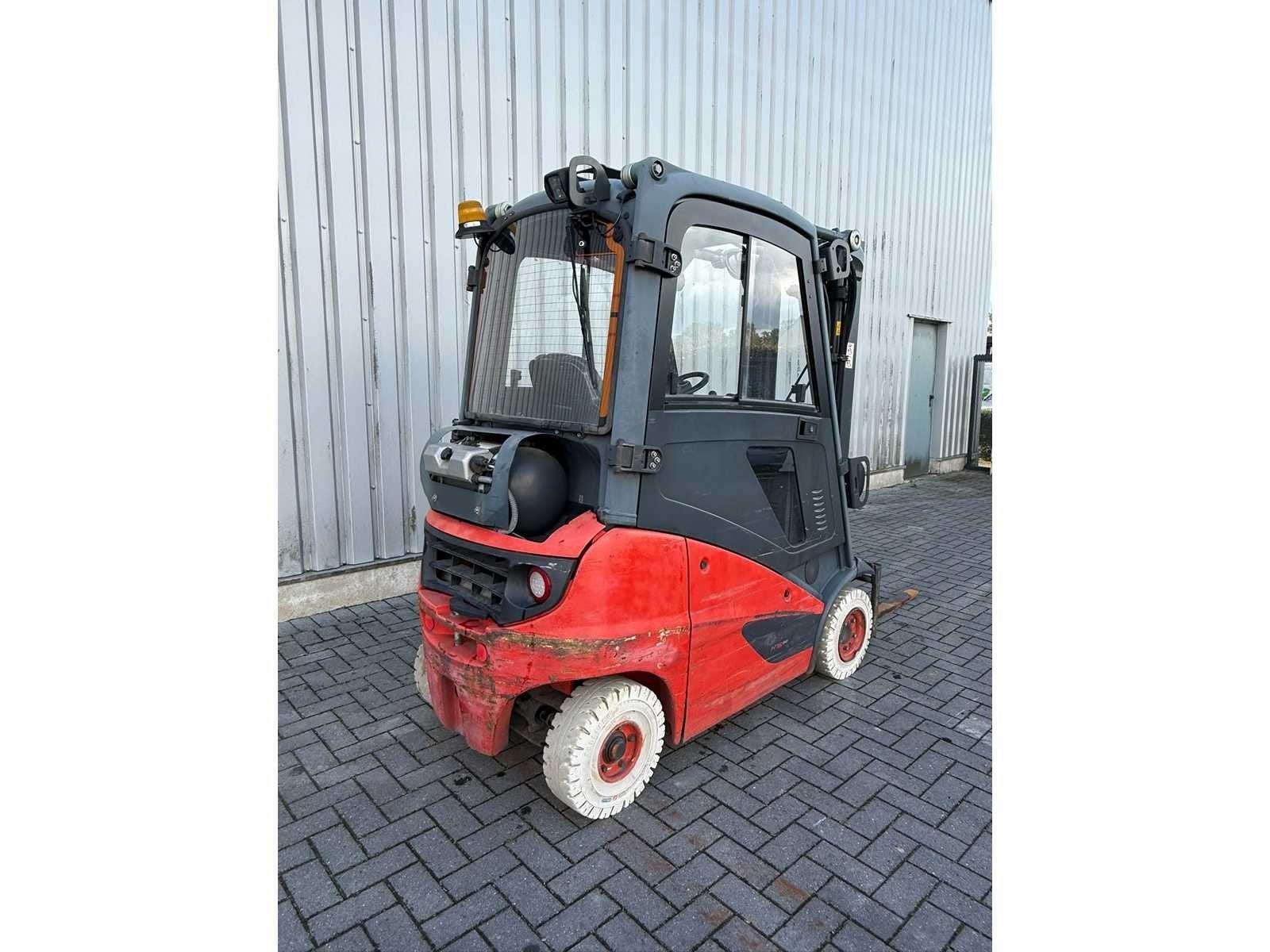Élévateur Linde H16T-01 à GPL, LPG, Chariot élévateur, Linde