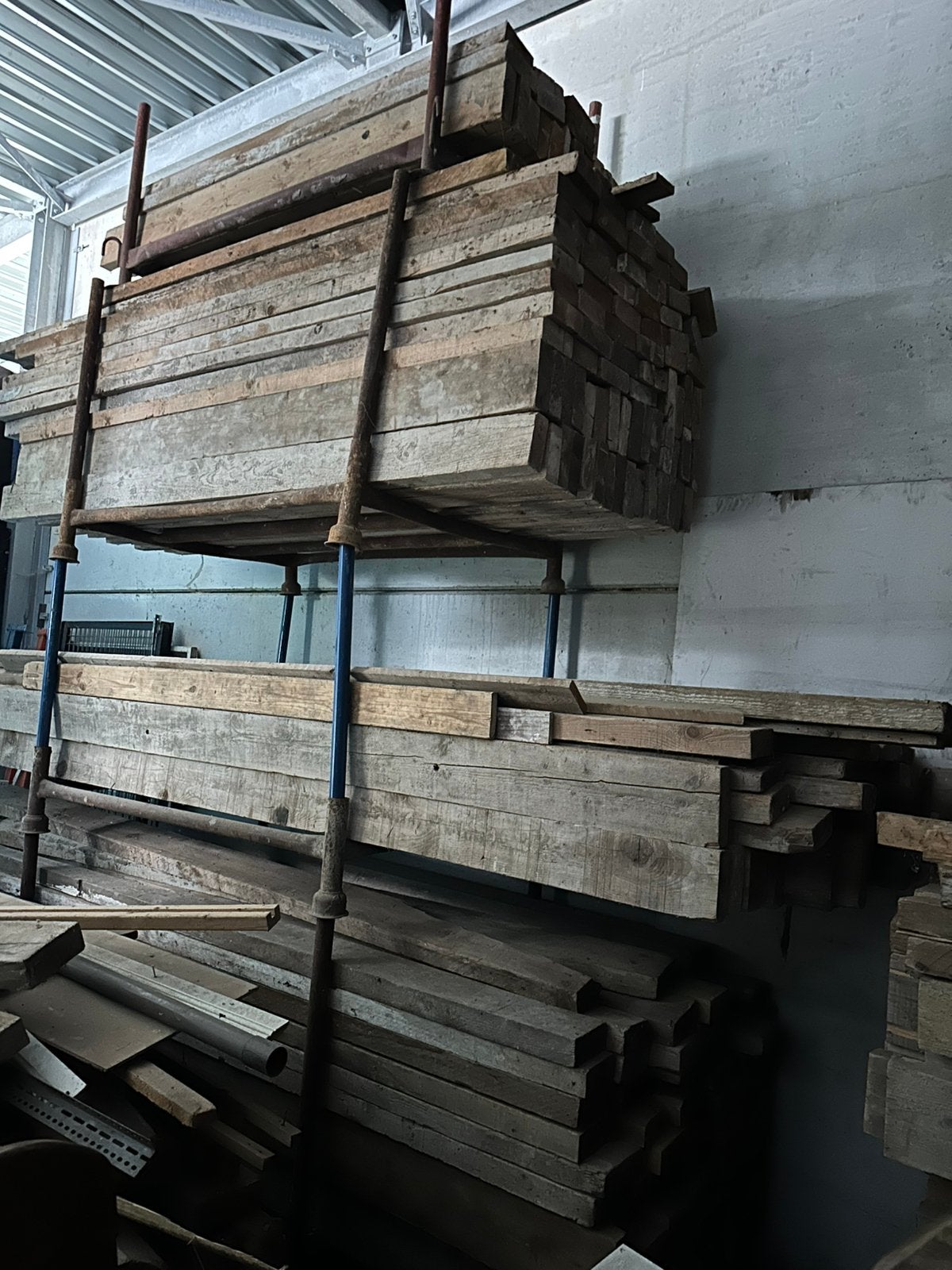 Balken houten joefers grote partij Zie foto’s!, Doe-het-zelf en Bouw, Ophalen, Gebruikt, Balk