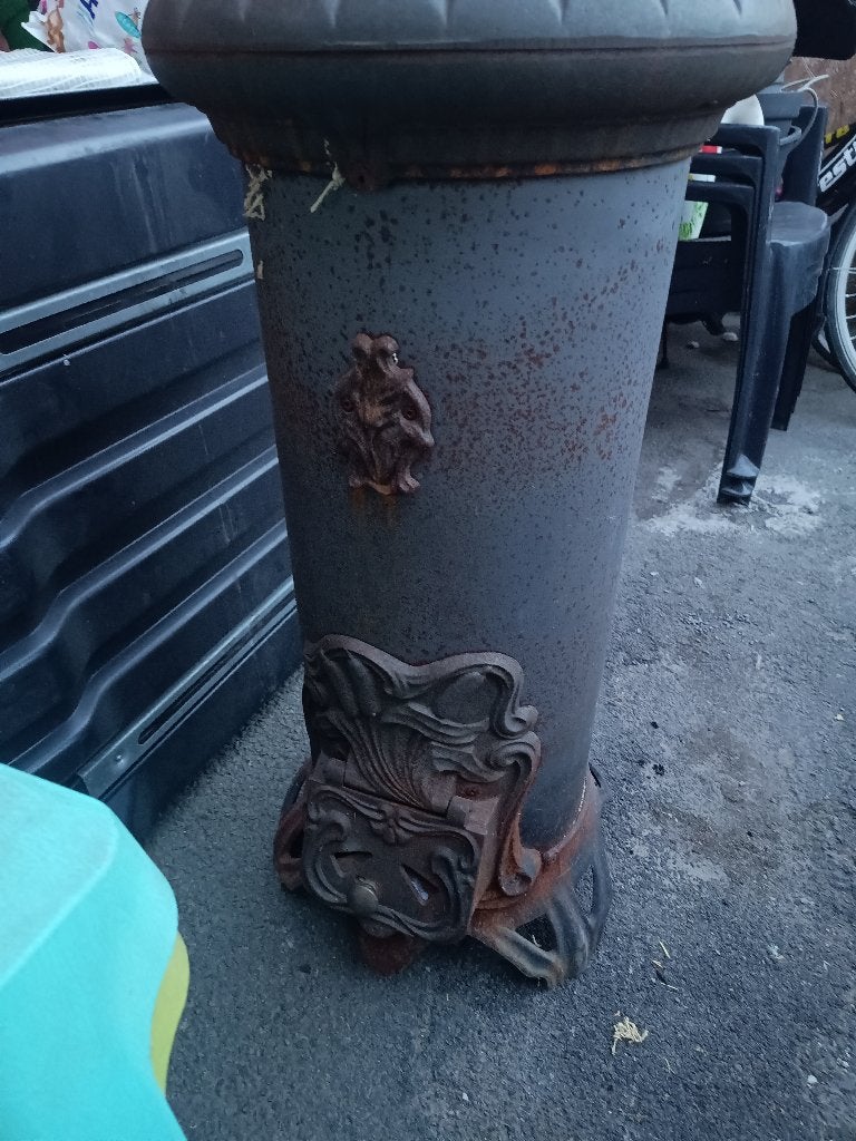 Brule tout, Doe-het-zelf en Bouw, Ophalen, Gebruikt, Kachel, Minder dan 60 cm